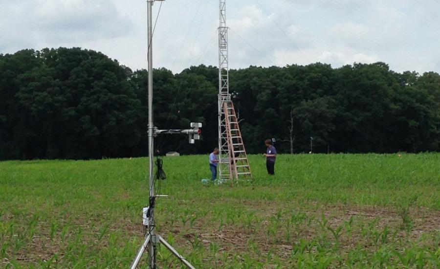 Members of the Spectral Bio-Indicators group (Code 618) set up automated sensors in the USDA Beltsville Agricultural Research Center cornfield. These sensors are able to measure spectral reflectance and fluorescence of the corn diurnally through the growing season.
